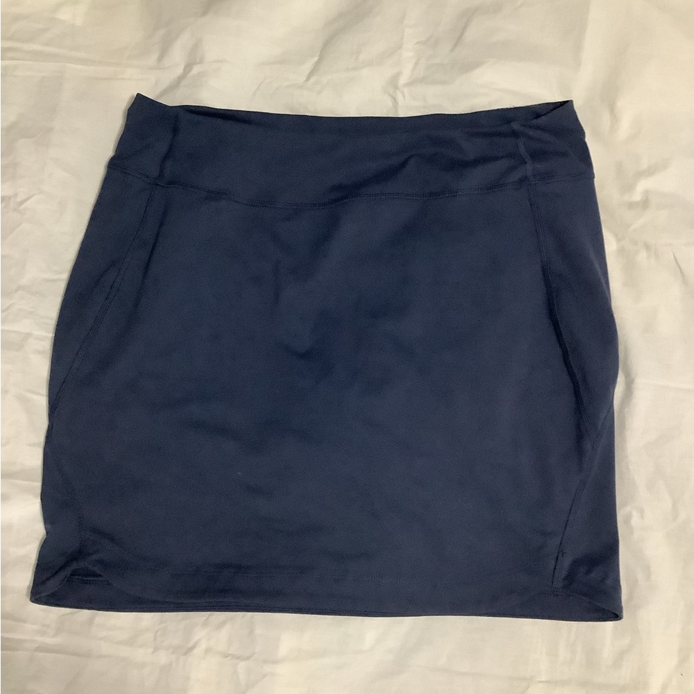 Columbia Women's Navy Skort Large